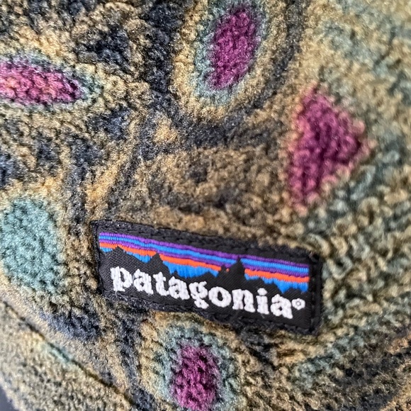 Vintage - Patagonia Olive Fleece Pullover with Teal and Magenta  - Ladies XL - Picture 4 of 4